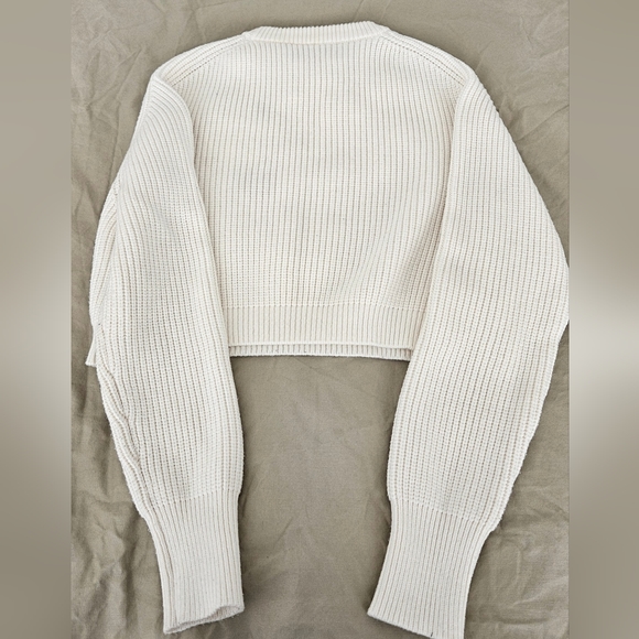 Zara crop knit ecru sweater - Picture 2 of 4